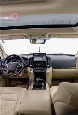 تويوتا لاندكروزر